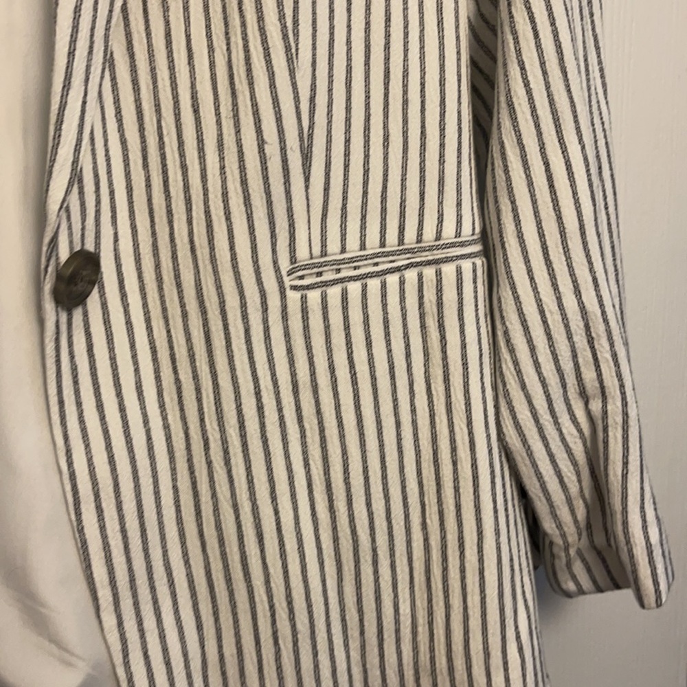 Light blazer - Picture 3 of 8